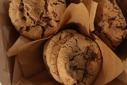 FYNE Cookie Gift Bag · One Dozen